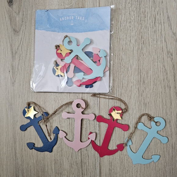 Handmade Whale Decor w 3 pks Anchor Tags - Picture 5 of 6